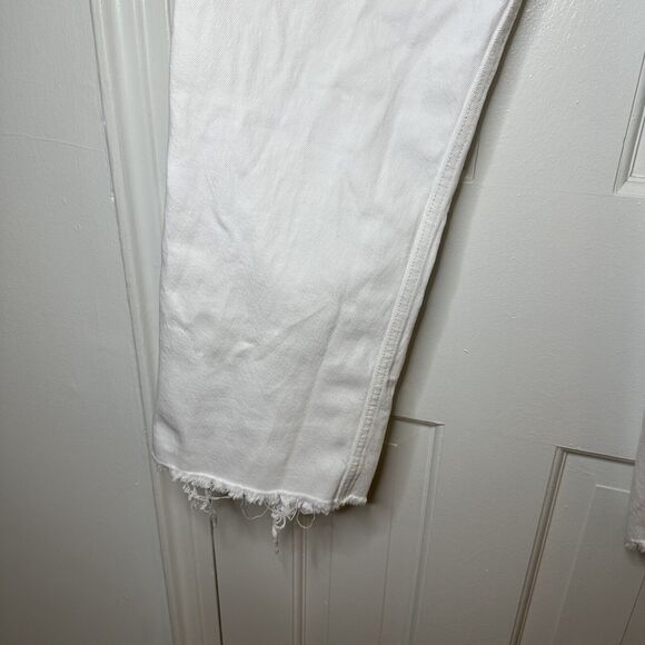 ABERCROMBIE Ultra High Rise Kick Flare Crop Jeans in White Denim Size 28 / 6 - Picture 7 of 8